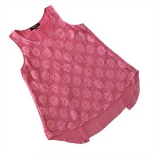 Red Coral Sleeveless Layered Lace Hi-Low Blouse, M